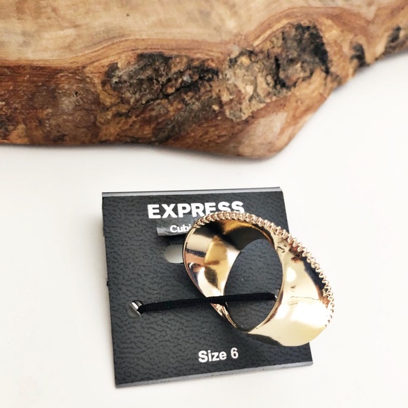 Express gold cubic zirconia size 6 swivel ring - Picture 5 of 5